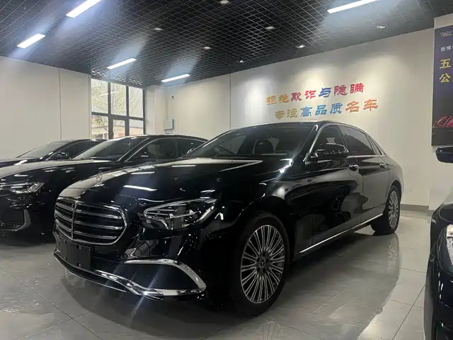 MERCEDES-BENZ E CLASS