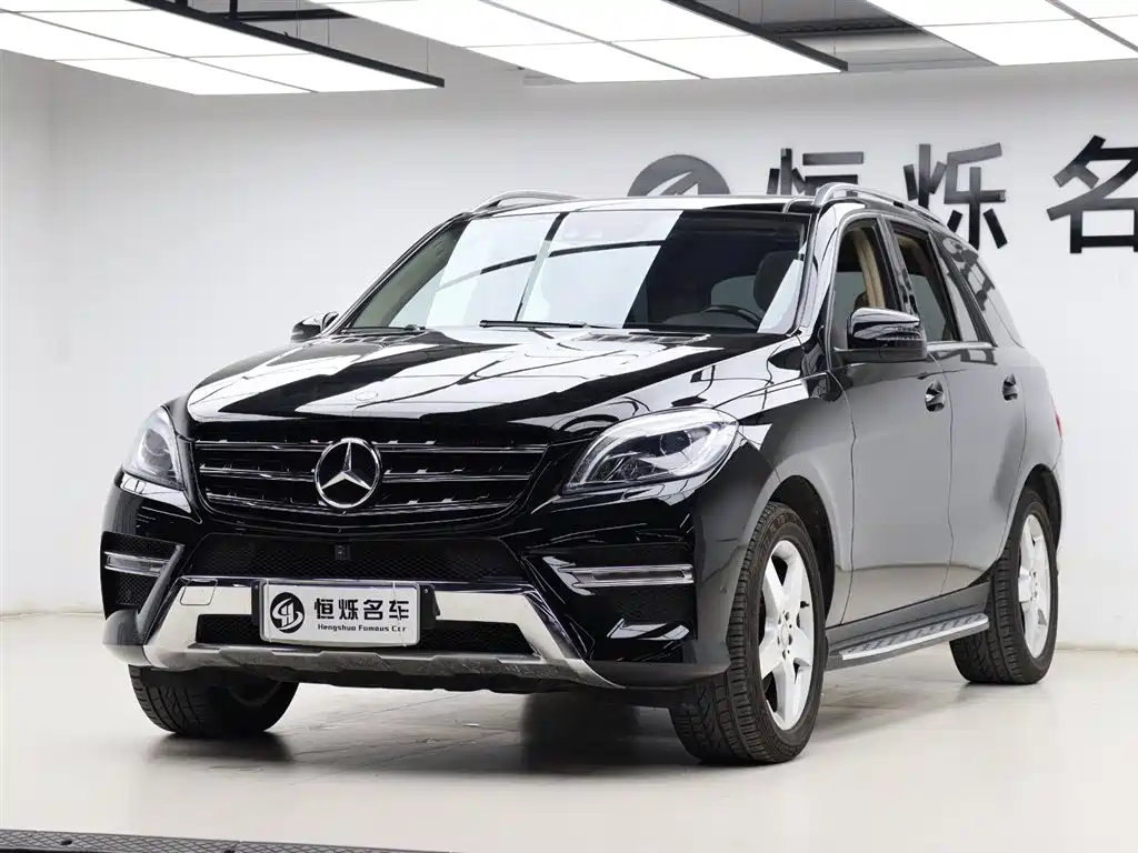 Mercedes-Benz M-Class 2015 ML 400 4MATIC Luxury фото 32