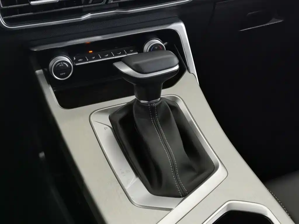 GEELY AUTOMOBILE BINYUE