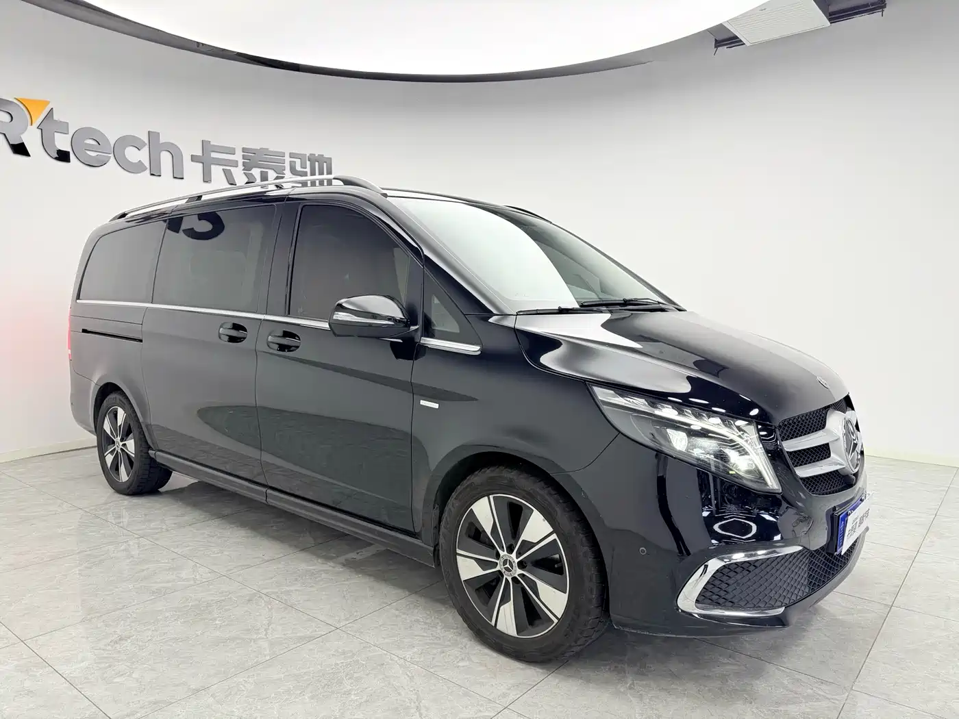 Mercedes-Benz V-Class 2022 V 260 Prestige Edition фото 3