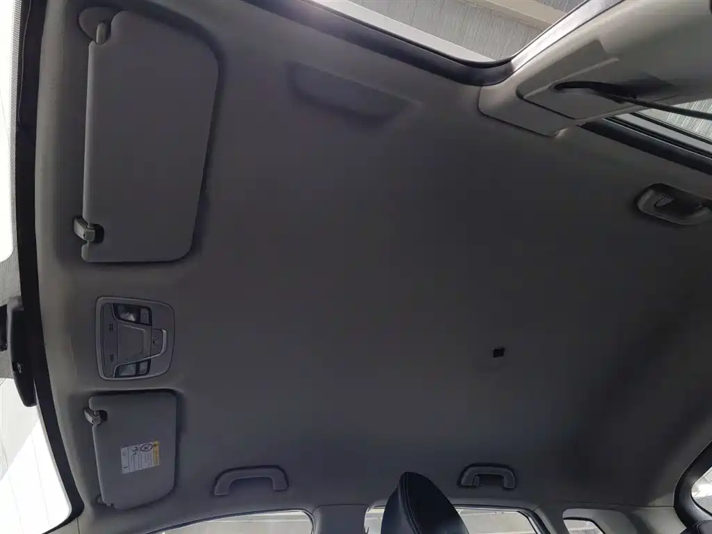 GEELY AUTOMOBILE BINYUE