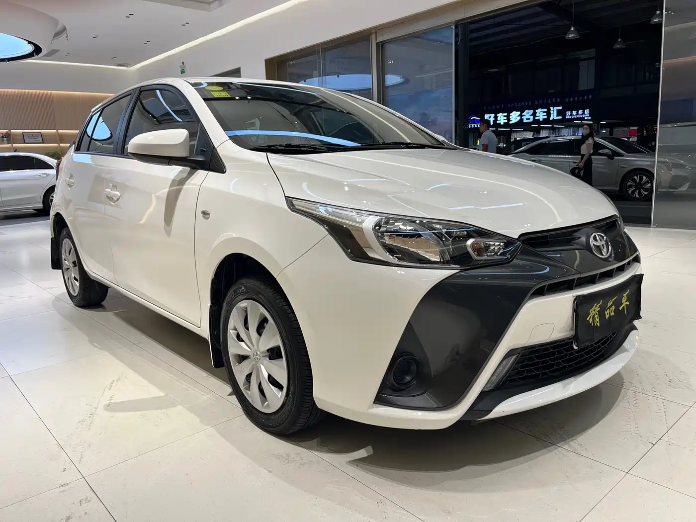 Toyota YARiS L Zhi Xuan 2018 1.5E CVT Champion Limited Edition фото 4
