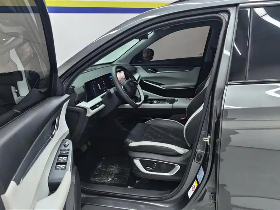 Фото 9 - Changan CS75 PLUS