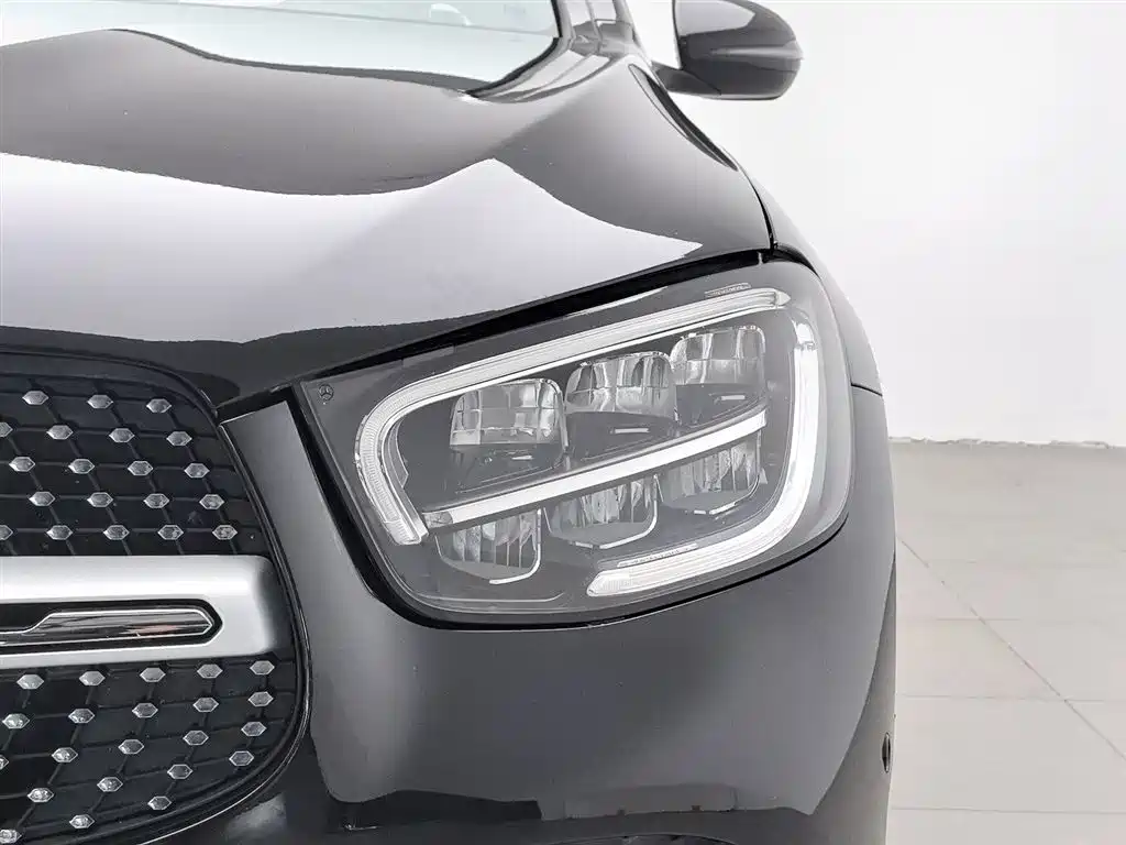 Mercedes-Benz GLC 2022 Facelift GLC 260 L 4MATIC Luxury Model фото 7