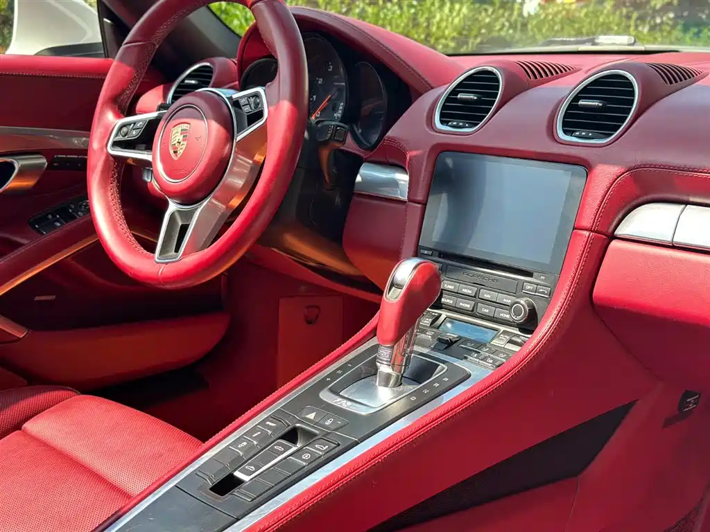 Porsche 718 2016 Boxster 2.0T фото 12