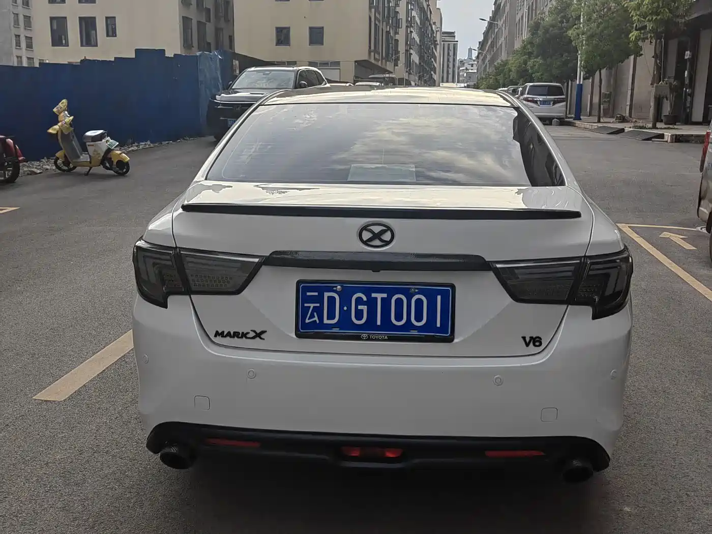 Toyota Reiz 2013 2.5V Premium Edition фото 3