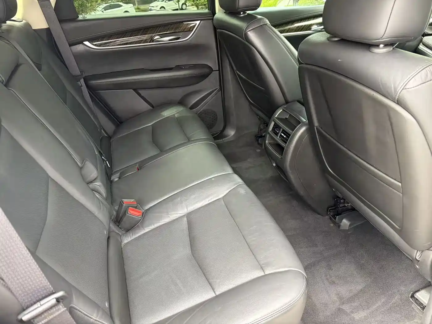 Cadillac XT5 2016 2016 25T Luxury Model