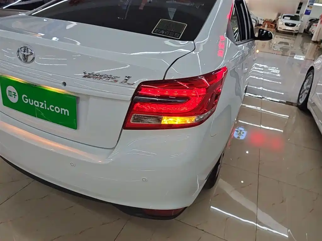 Toyota YARiS L Zhi Xiang 2020 1.5L CVT Leading Edition фото 8
