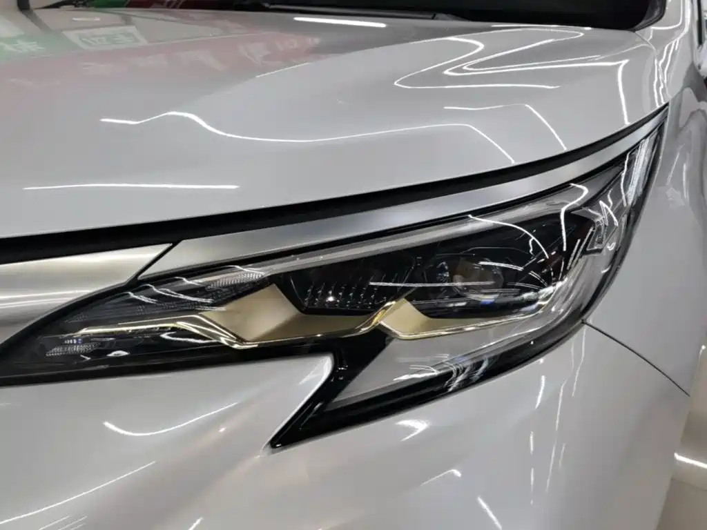 Toyota Granvia 2024 2023 2.5L Hybrid Prestige PLUS Edition