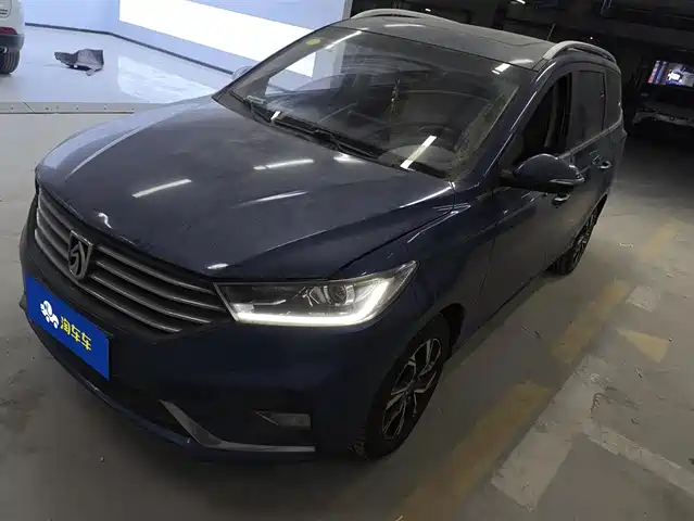 BAOJUN 360