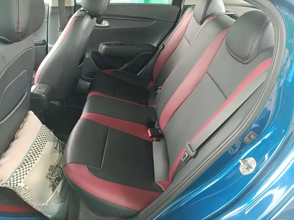 Kia K2 2017 2017 Sedan 1.4L AT GLS