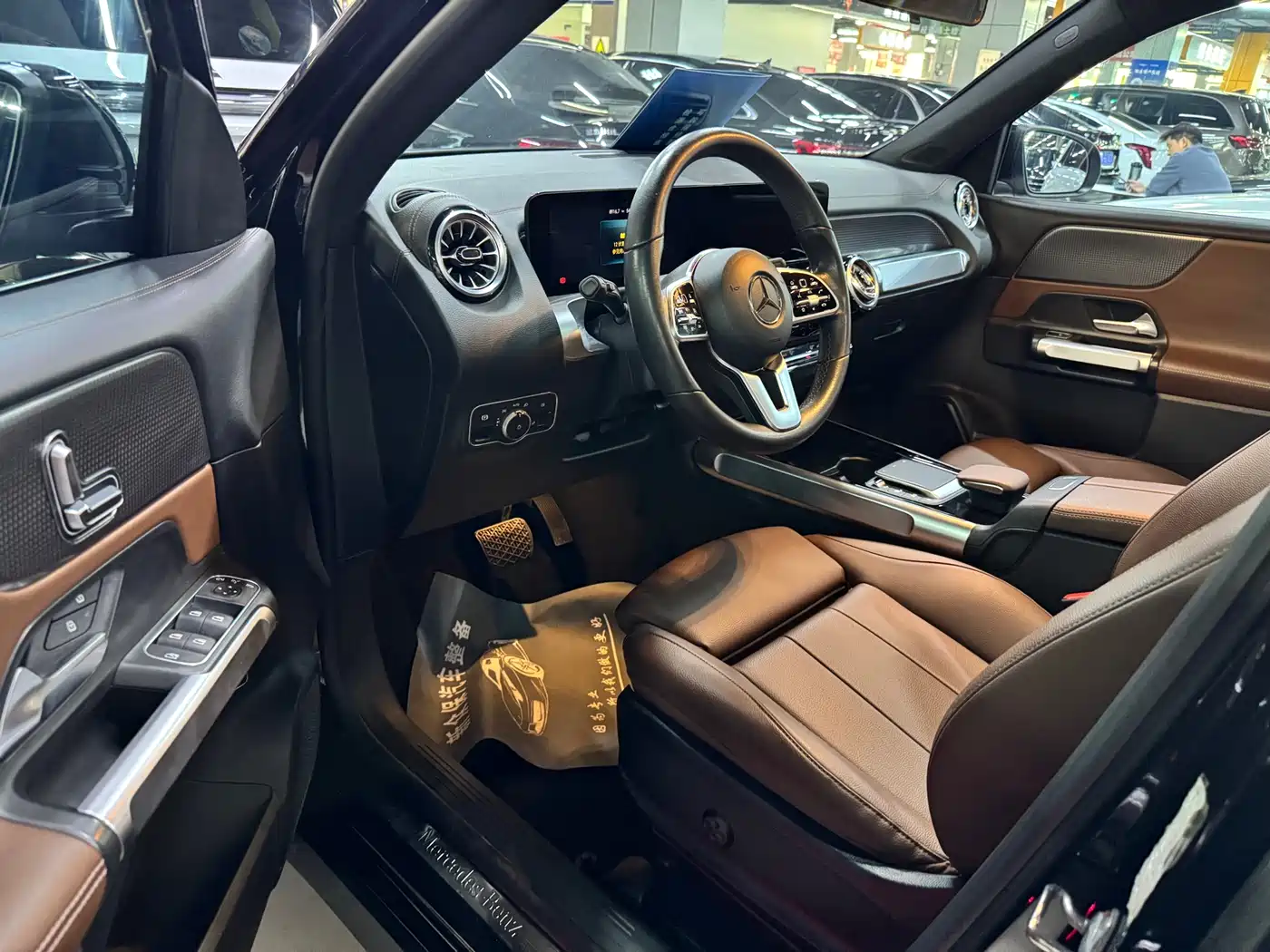 Mercedes-Benz GLB 2022 Model GLB 200 Fashion Edition фото 12
