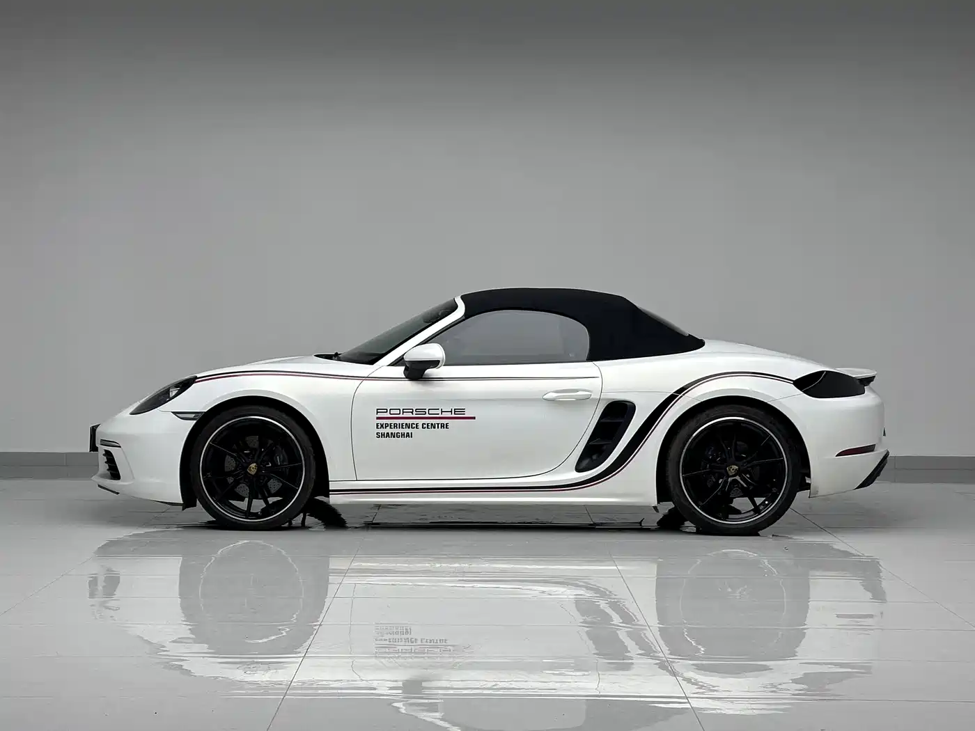 Porsche 718 2020 Boxster 2.0T фото 2
