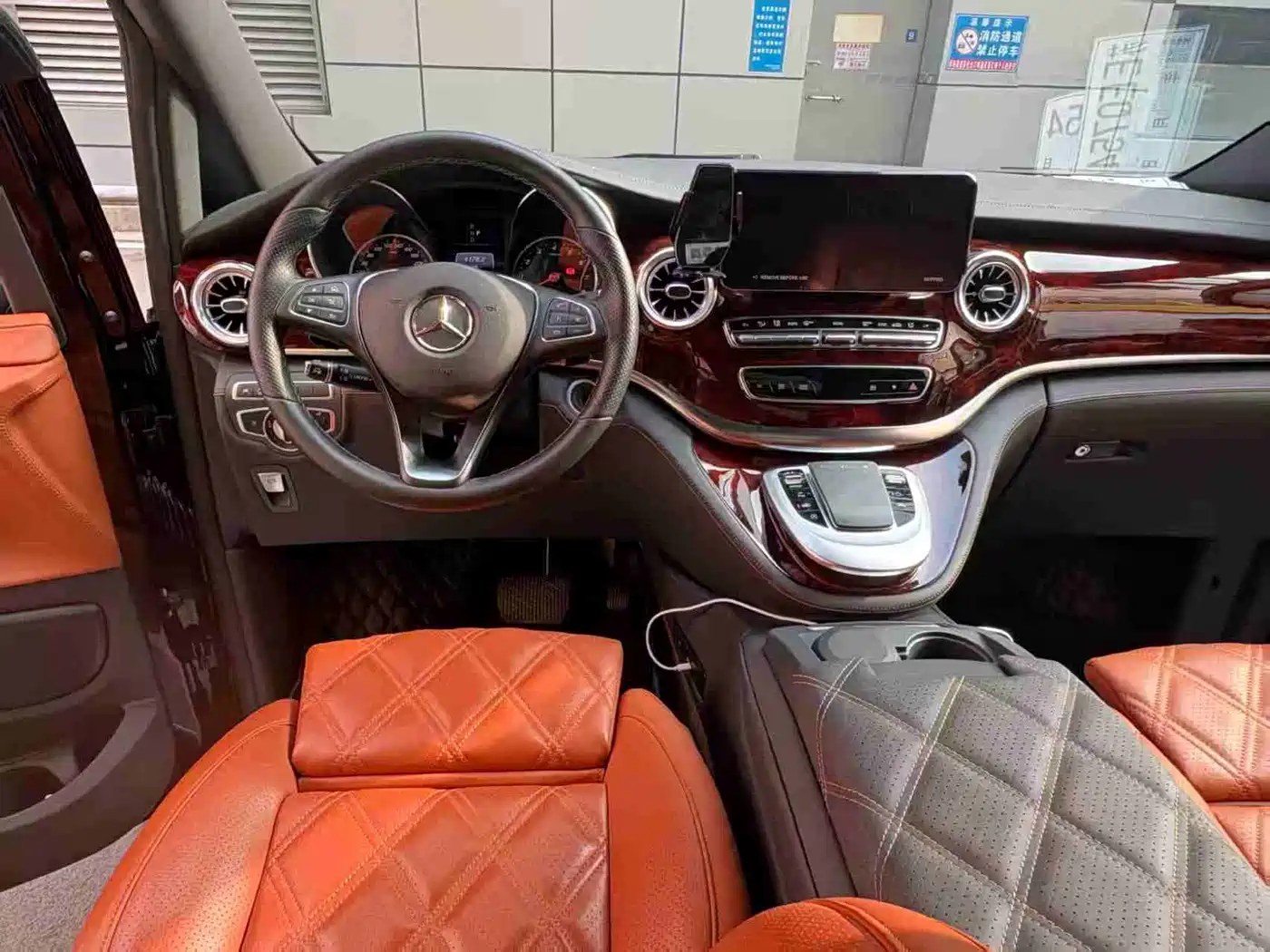 Jinguan Auto Golden Crown V-Class 2024 2023 2.0T Yun Yong