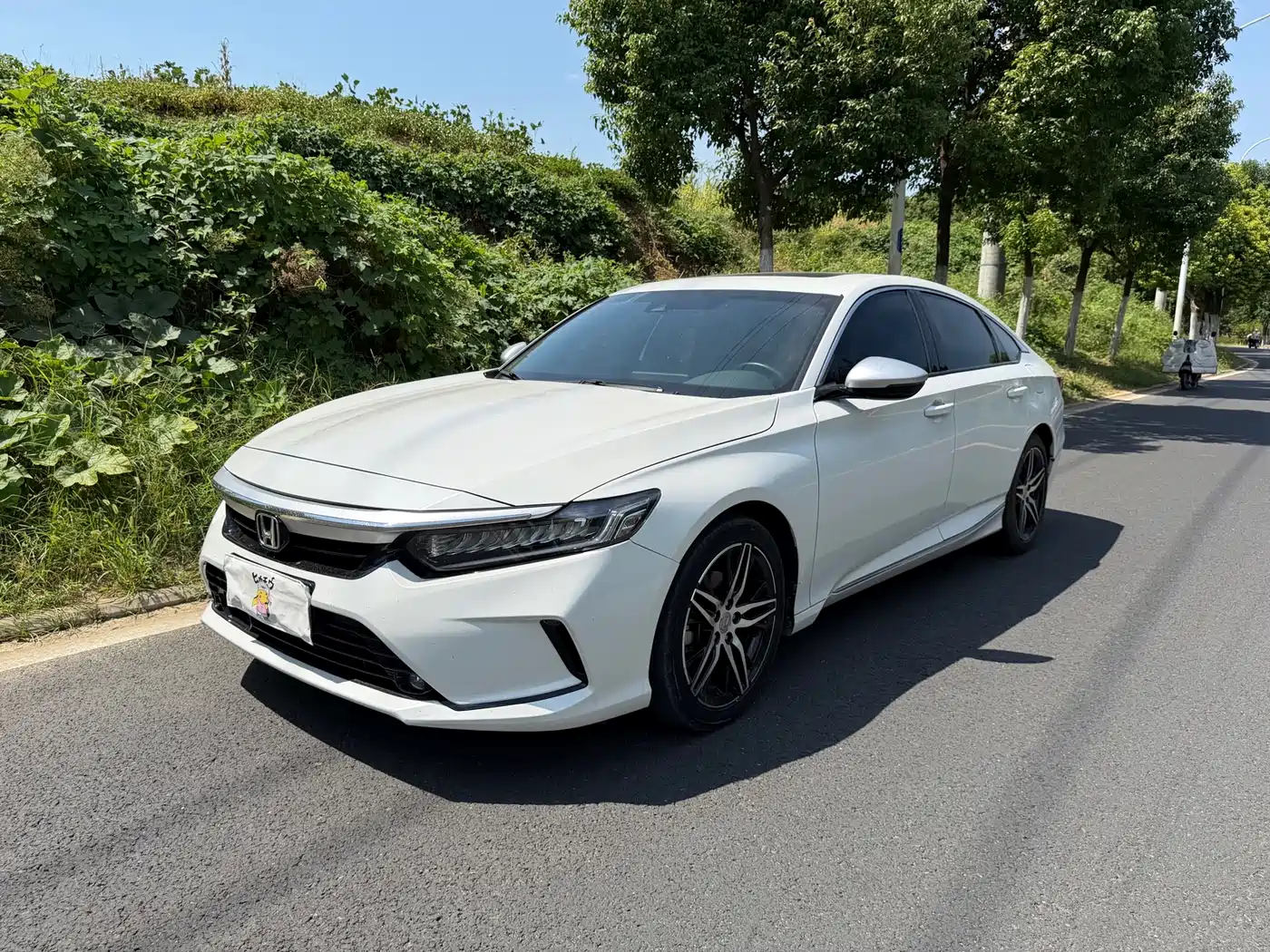 Фото 1 - Honda Inspire