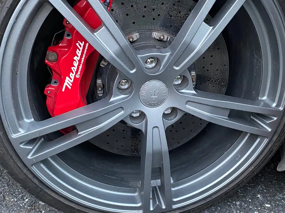 Фото 7 - Maserati GranTurismo