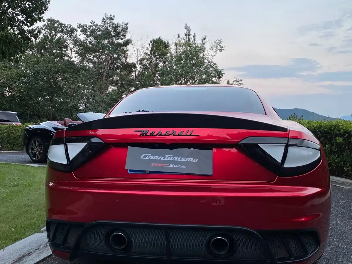 Photo 3 - Maserati GranTurismo