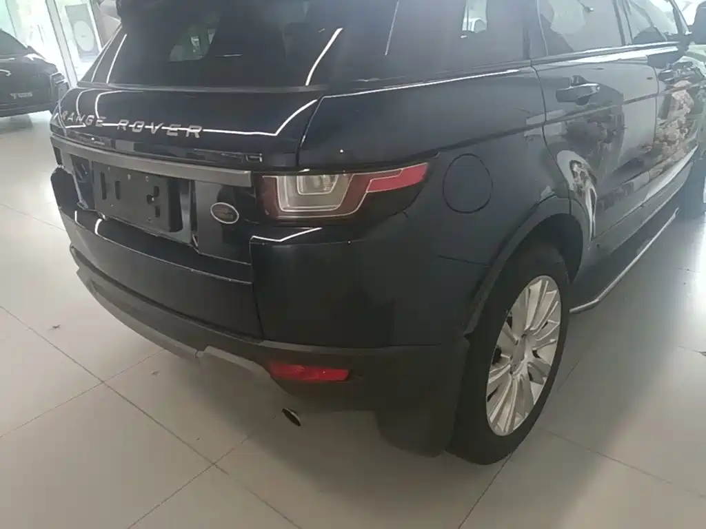 Фото 8 - Land Rover Range Rover Evoque