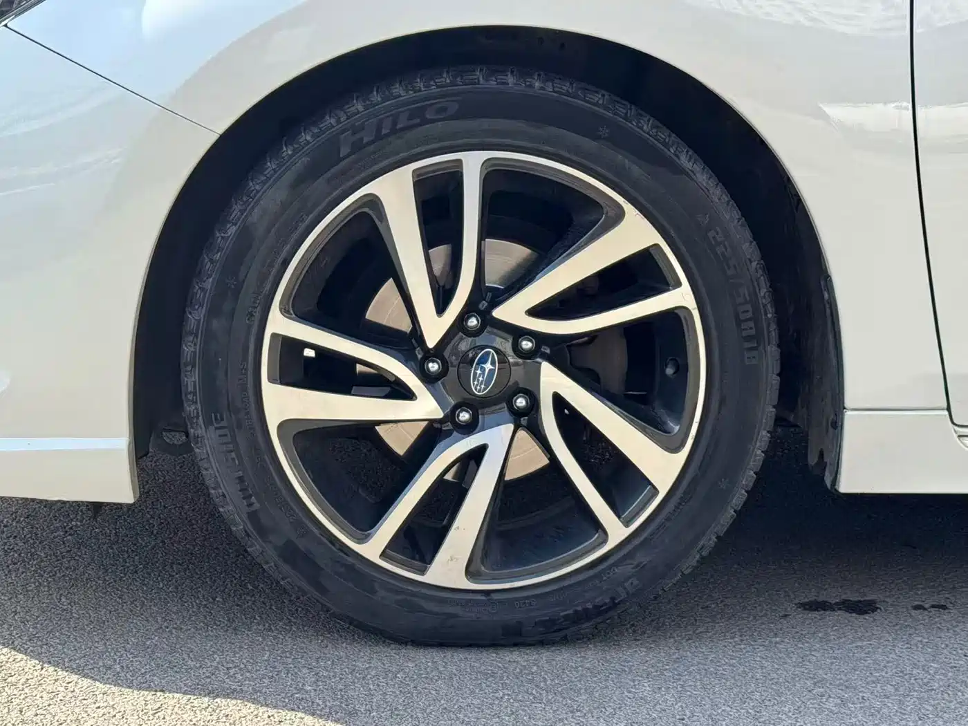 Subaru Legacy 2020 2.5i Glory Limited Edition EyeSight фото 5