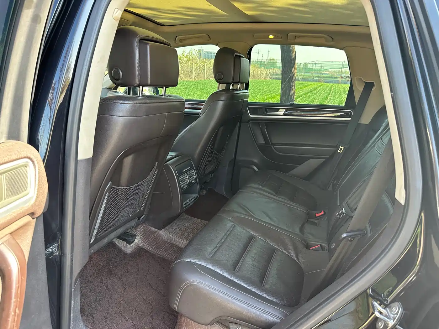 Volkswagen Touareg 2011 3.0TSI Comfort фото 9