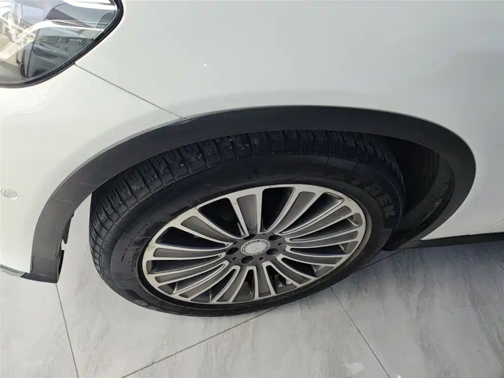 Mercedes-Benz GLC 2017 GLC 260 4MATIC Dynamic фото 25