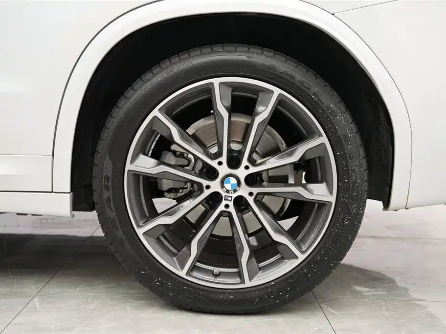 BMW X3 2022 xDrive30i Leading M Night Package фото 4