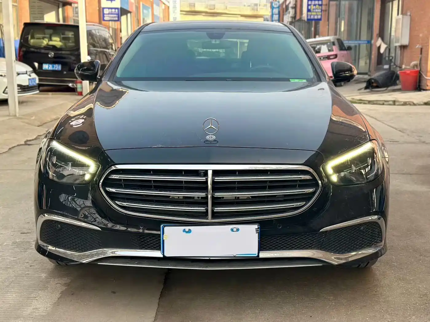 Mercedes-Benz E-Class 2021 E 300 L Fashion фото 2