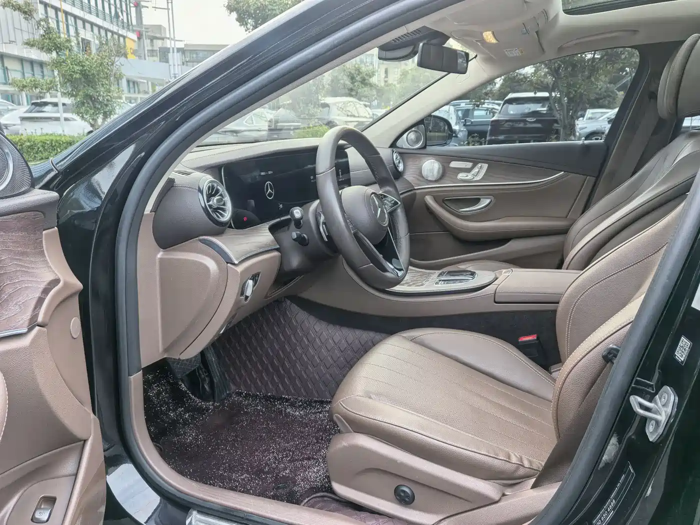 Mercedes-Benz E-Class 2021 E 300 L Fashion фото 3
