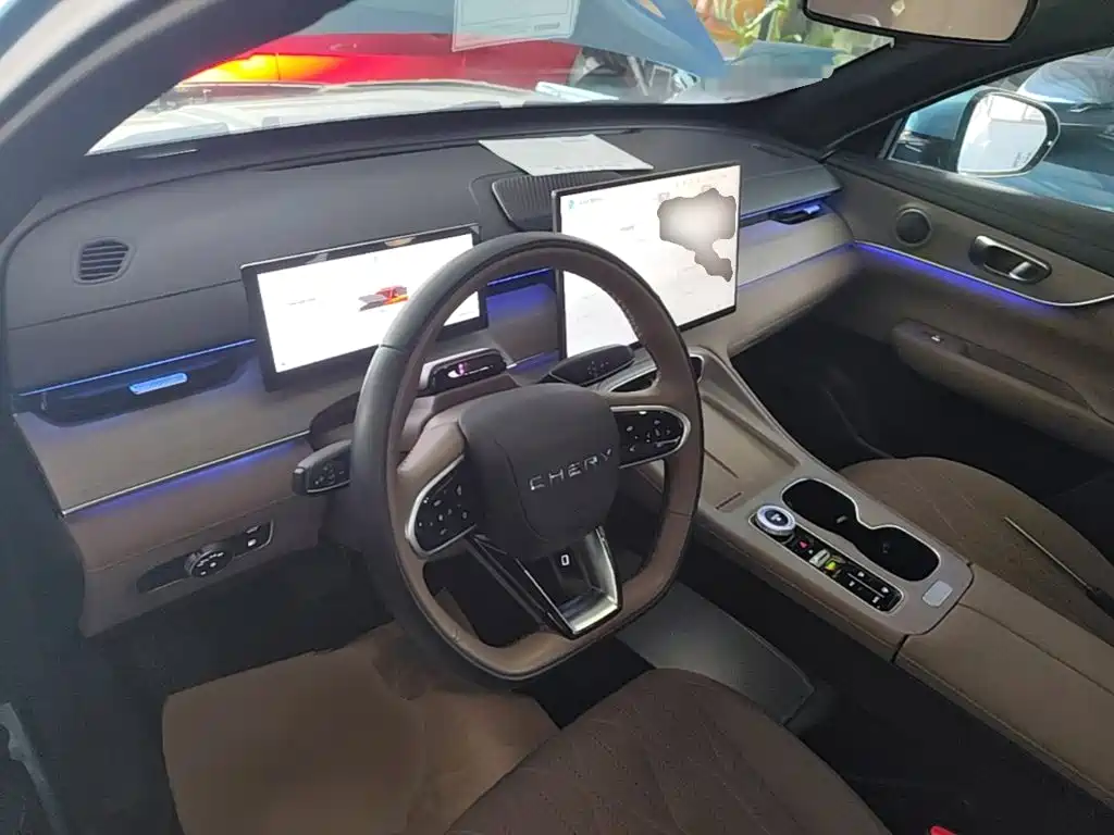 Chery Tiggo 8 PLUS C-DM 2024 2025 1.5T 116km Premium 5-Seater