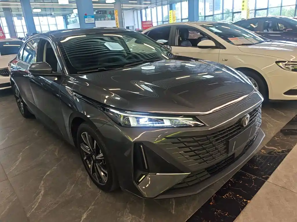 Changan Yida 2024 2023 Blue Whale NE 1.5T GDI DCT Pilot