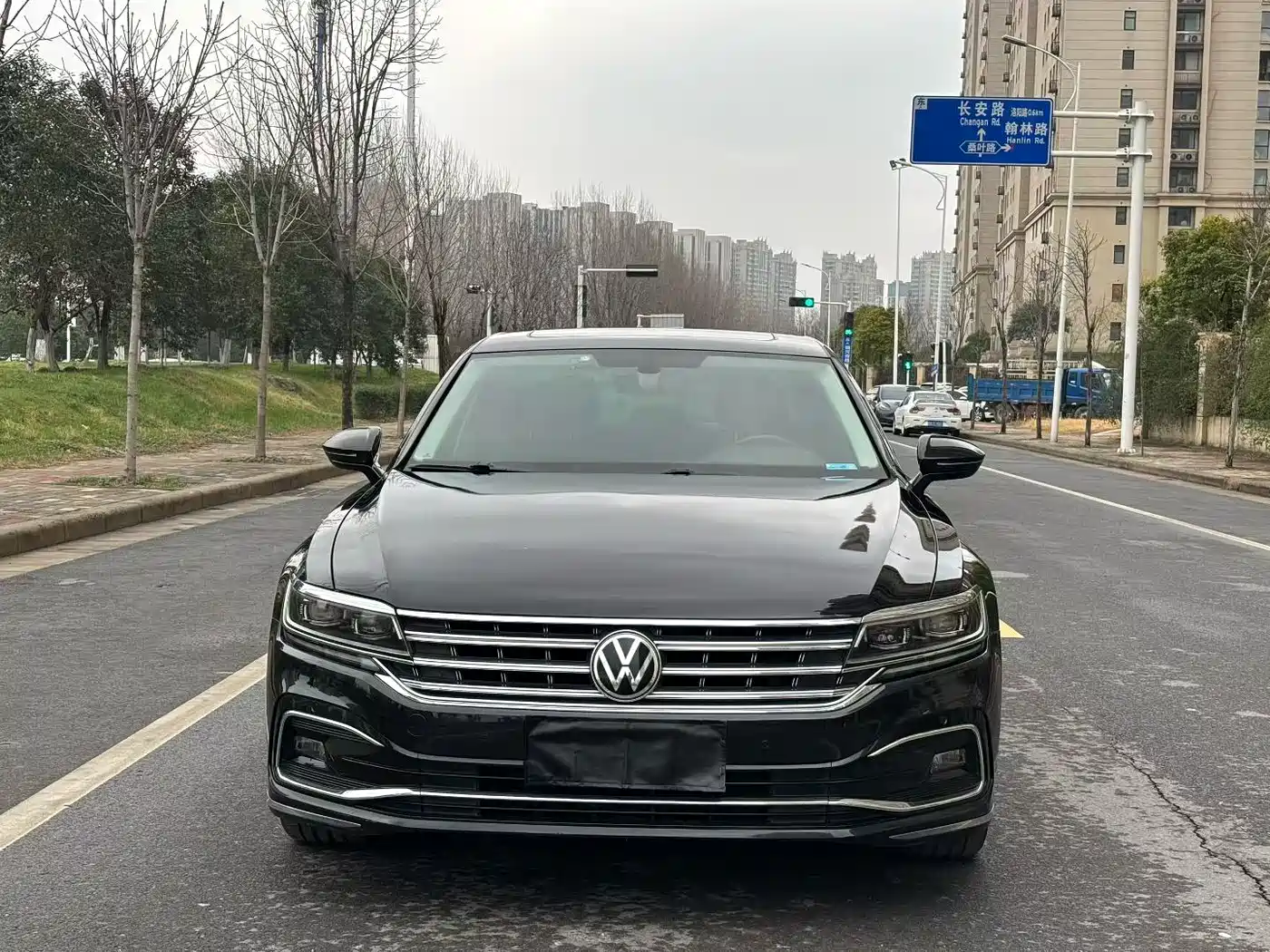 VOLKSWAGEN HUIANG