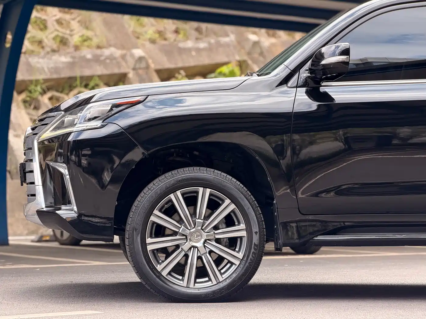 Lexus LX 2017 570 Prestige Luxury фото 4