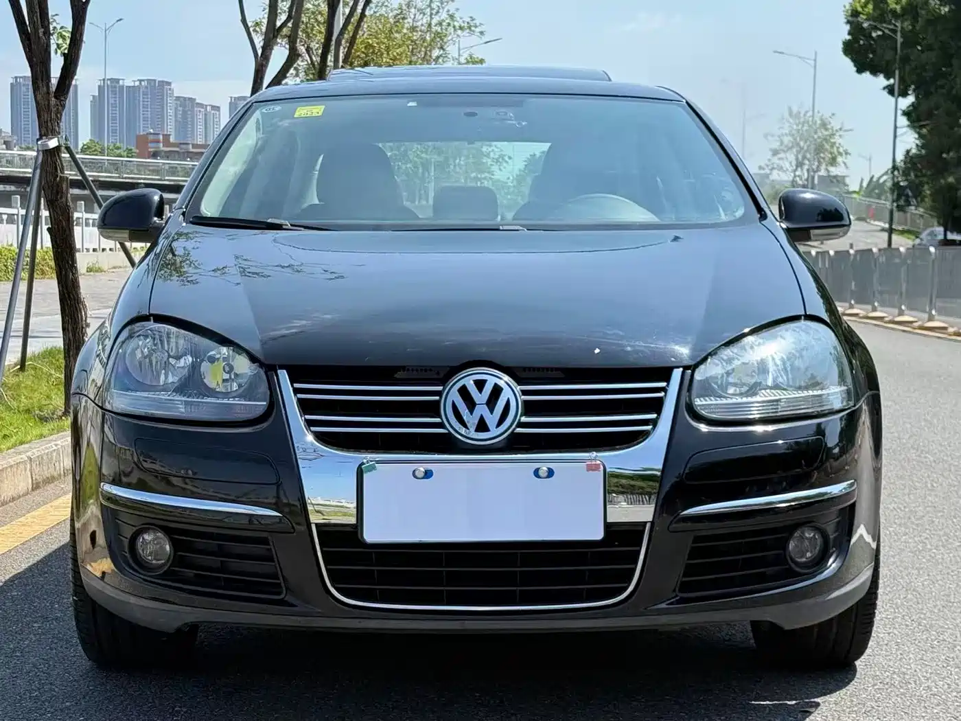 Volkswagen Sagitar 2009 2009 Model 1.8TSI Automatic Champion Edition