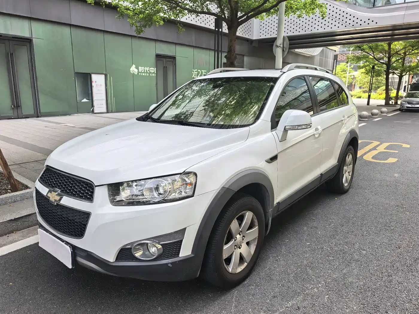 Chevrolet Captiva 2014 2.4L 2WD Urban 7-seater