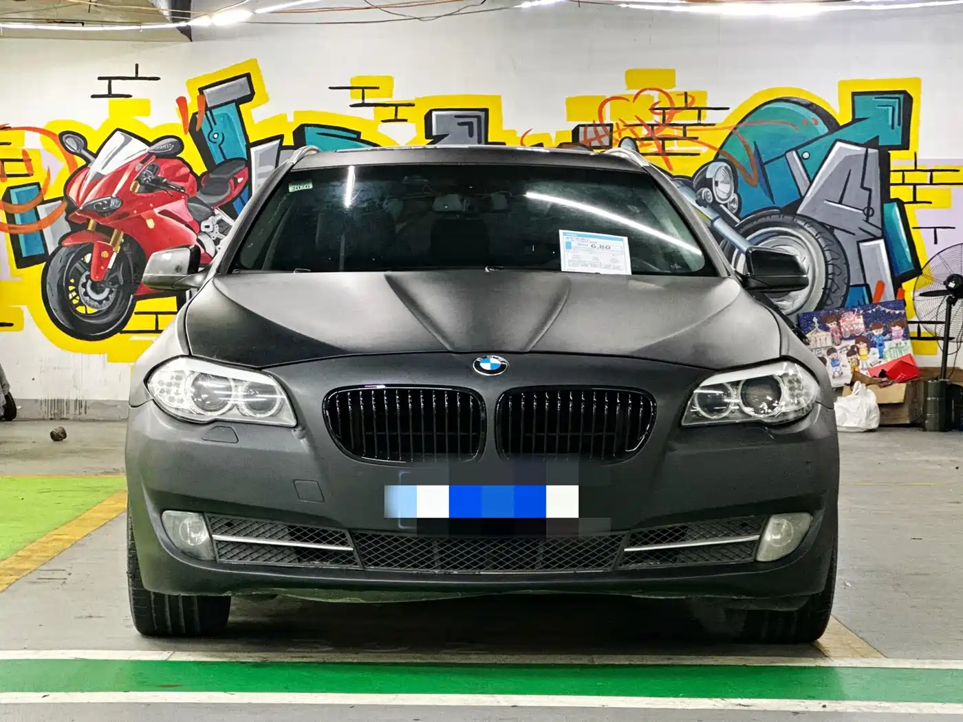 صورة 2 - BMW 5 Series (Import)
