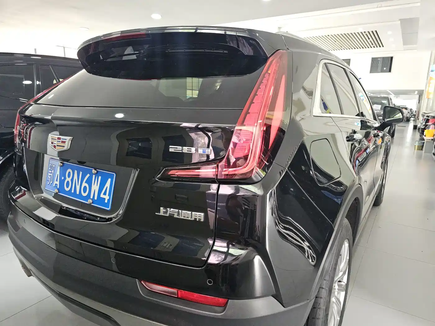 CADILLAC XT4