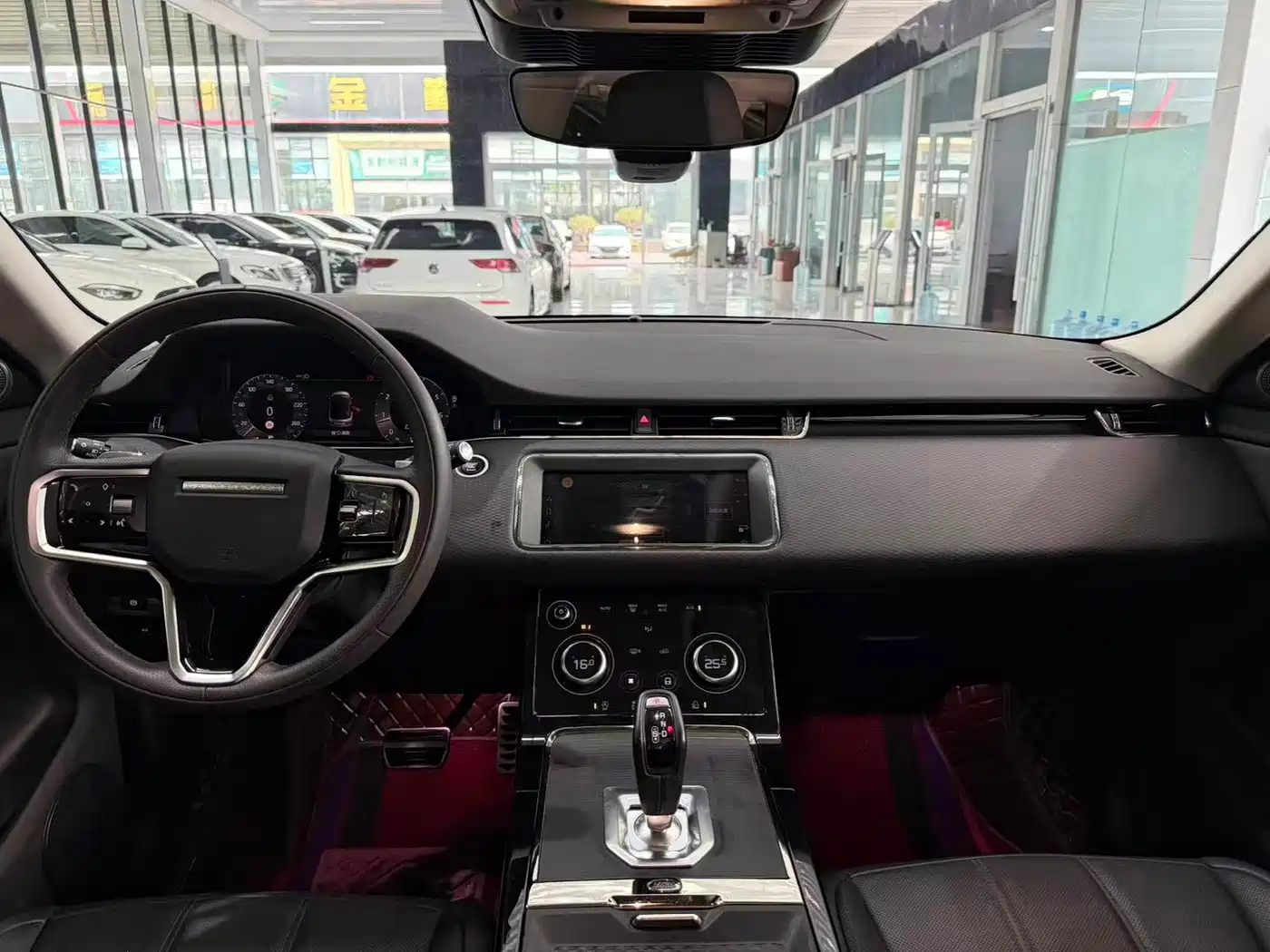 Фото 8 - Land Rover Range Rover Evoque
