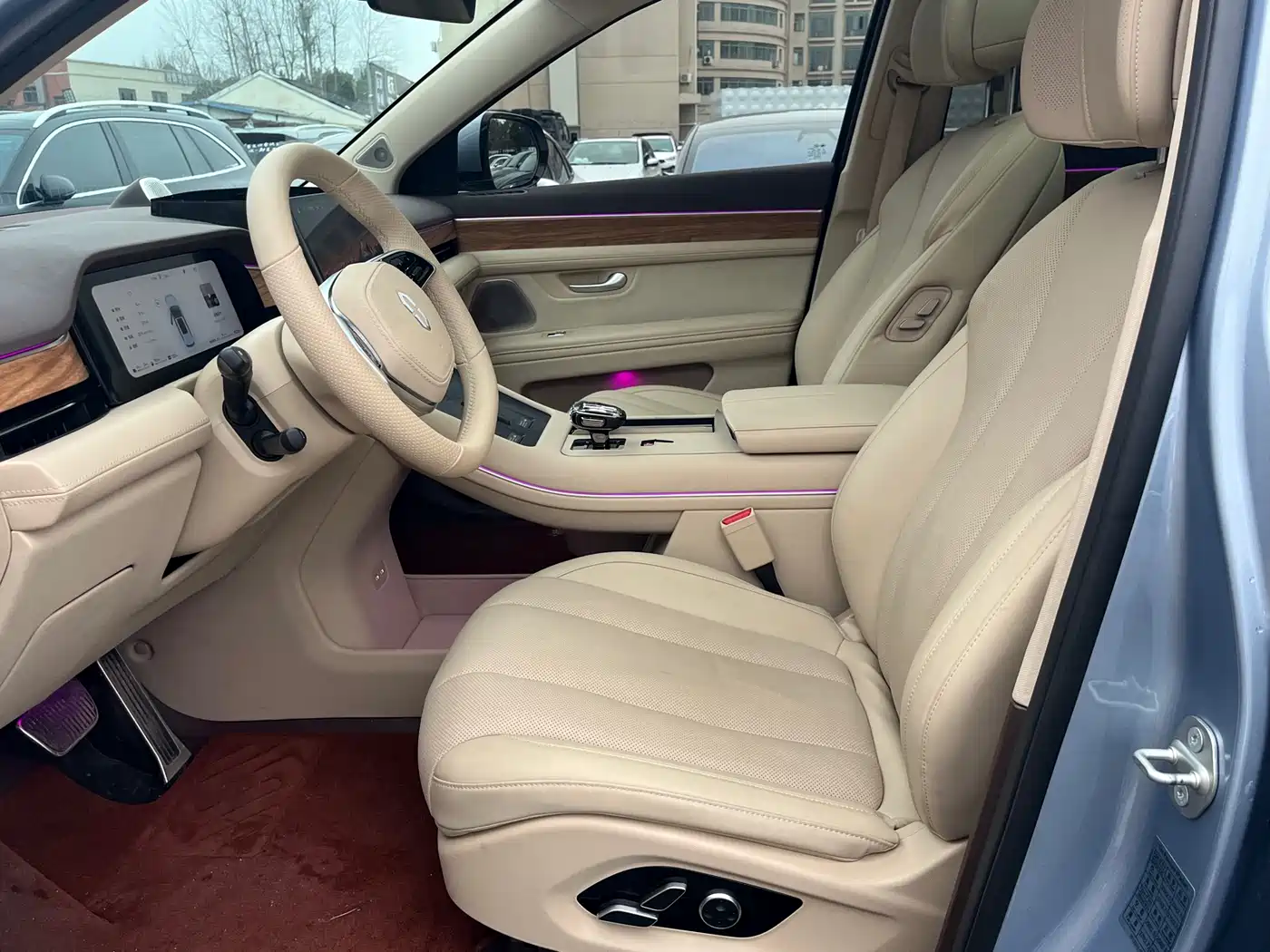 AITO Wenjie AITO M7 2024 1.5T Smart AWD Max 6-Seater фото 8