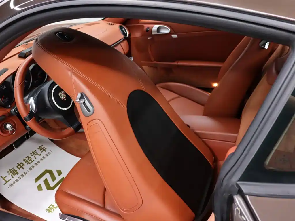 صورة 14 - Porsche Cayman