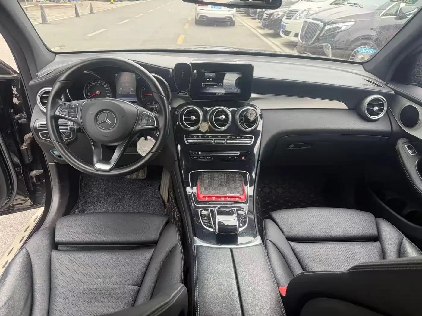 Mercedes-Benz GLC 2016 GLC 200 4MATIC фото 7