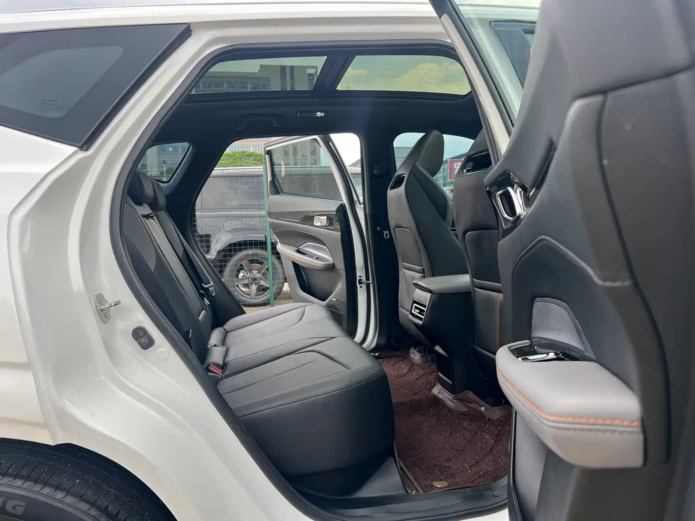 Changan Oshan Z6 EV 2023 2023 Smart Electric iDD 150KM Flagship PLUS Smart Parking Edition