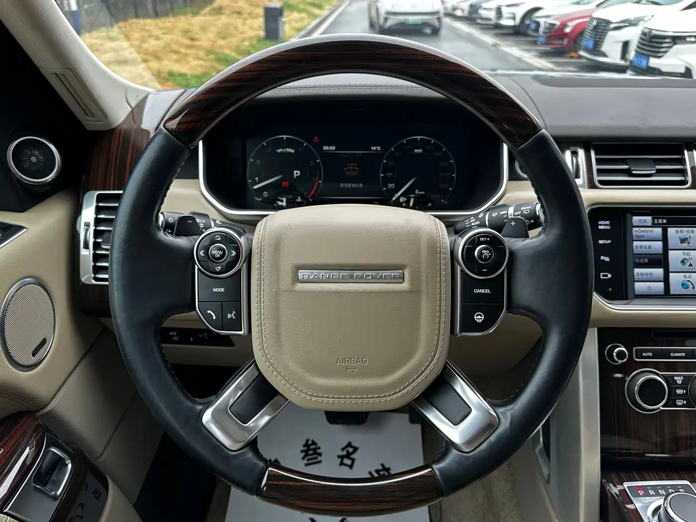 Land Rover Range Rover 2015 3.0 SC V6 Vogue фото 17
