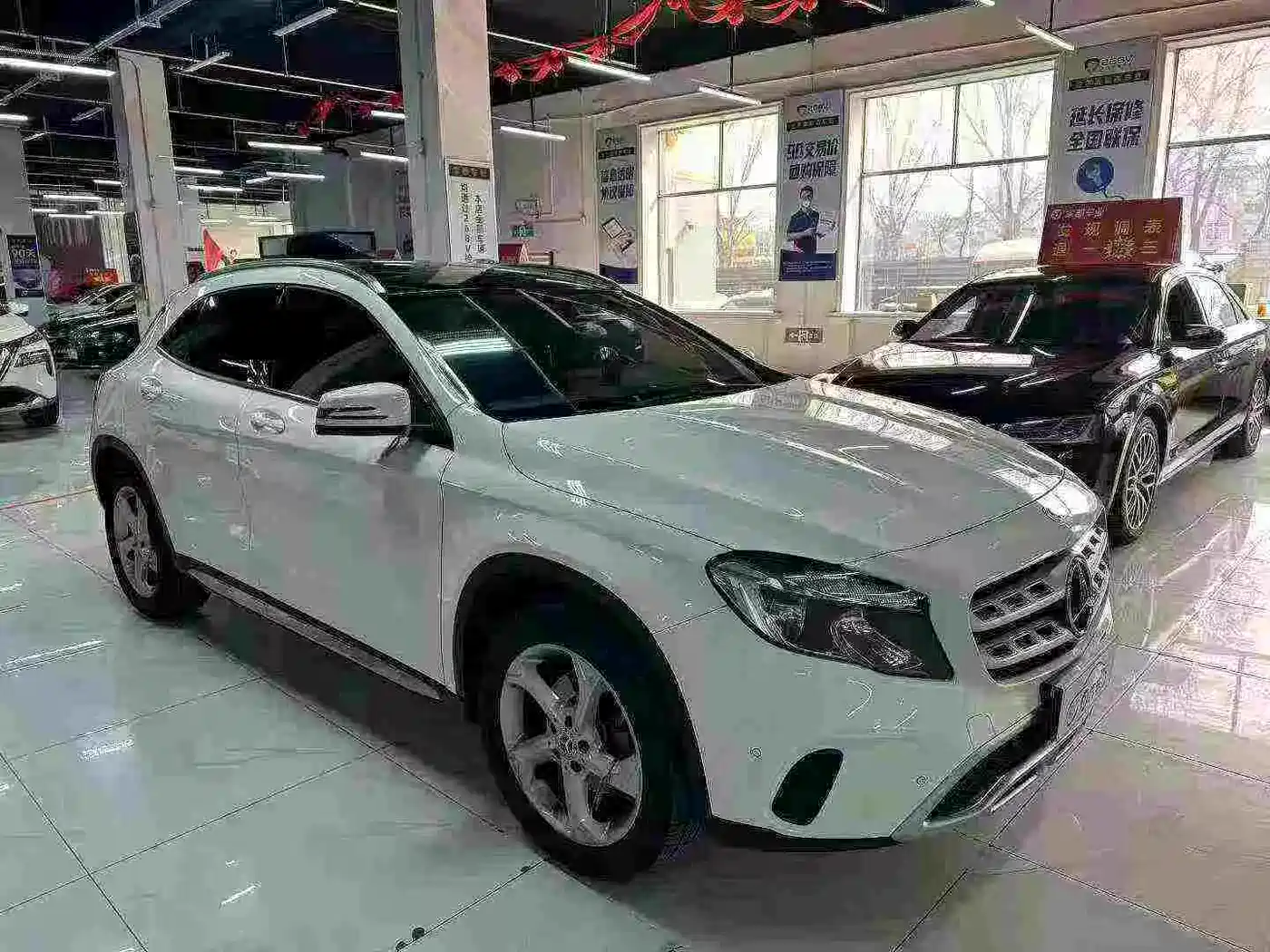 Mercedes-Benz GLA 2018 GLA 200 Dynamic фото 2