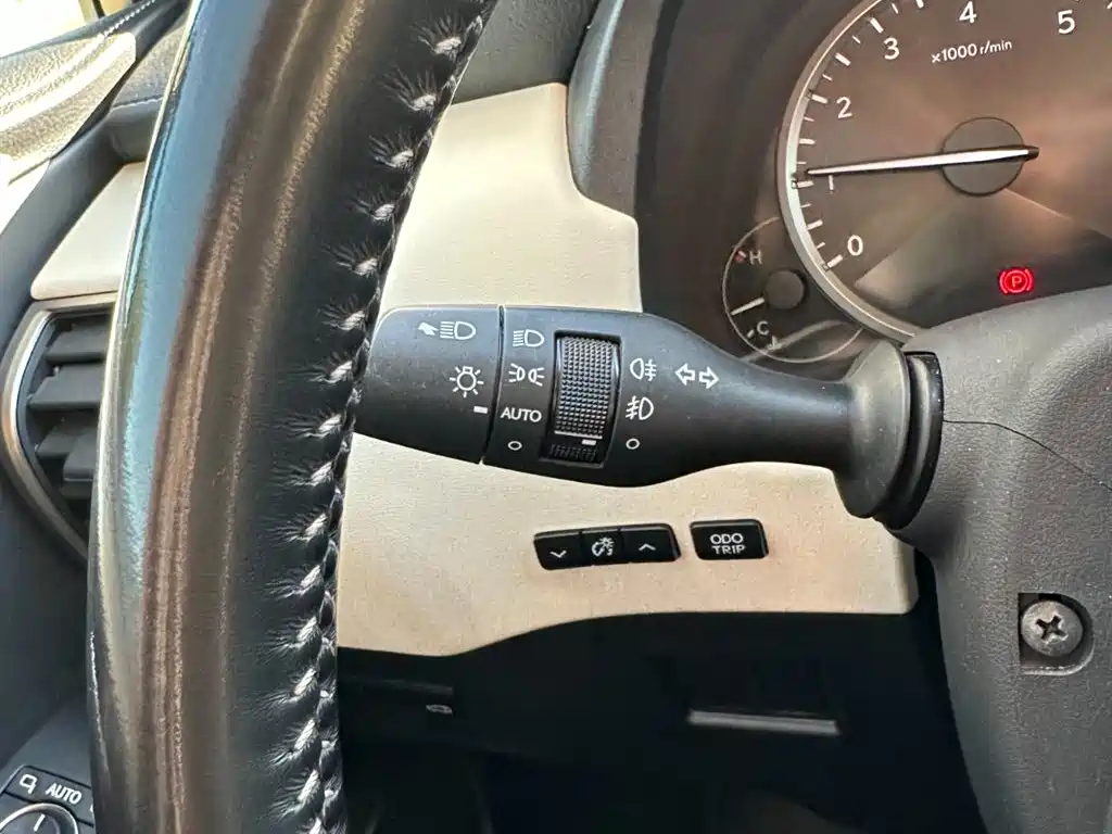 Lexus NX 2020 200 FWD Fengyi Edition China VI фото 25