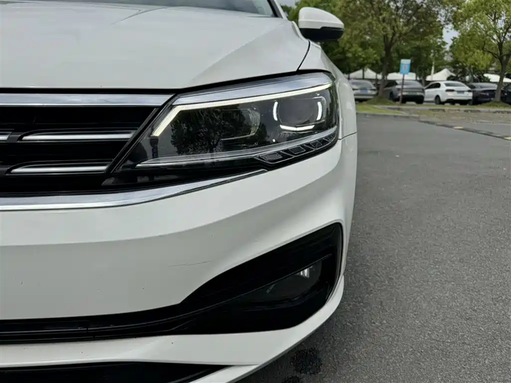 Volkswagen Lamando 2019 280TSI DSG Comfort Edition China V фото 7