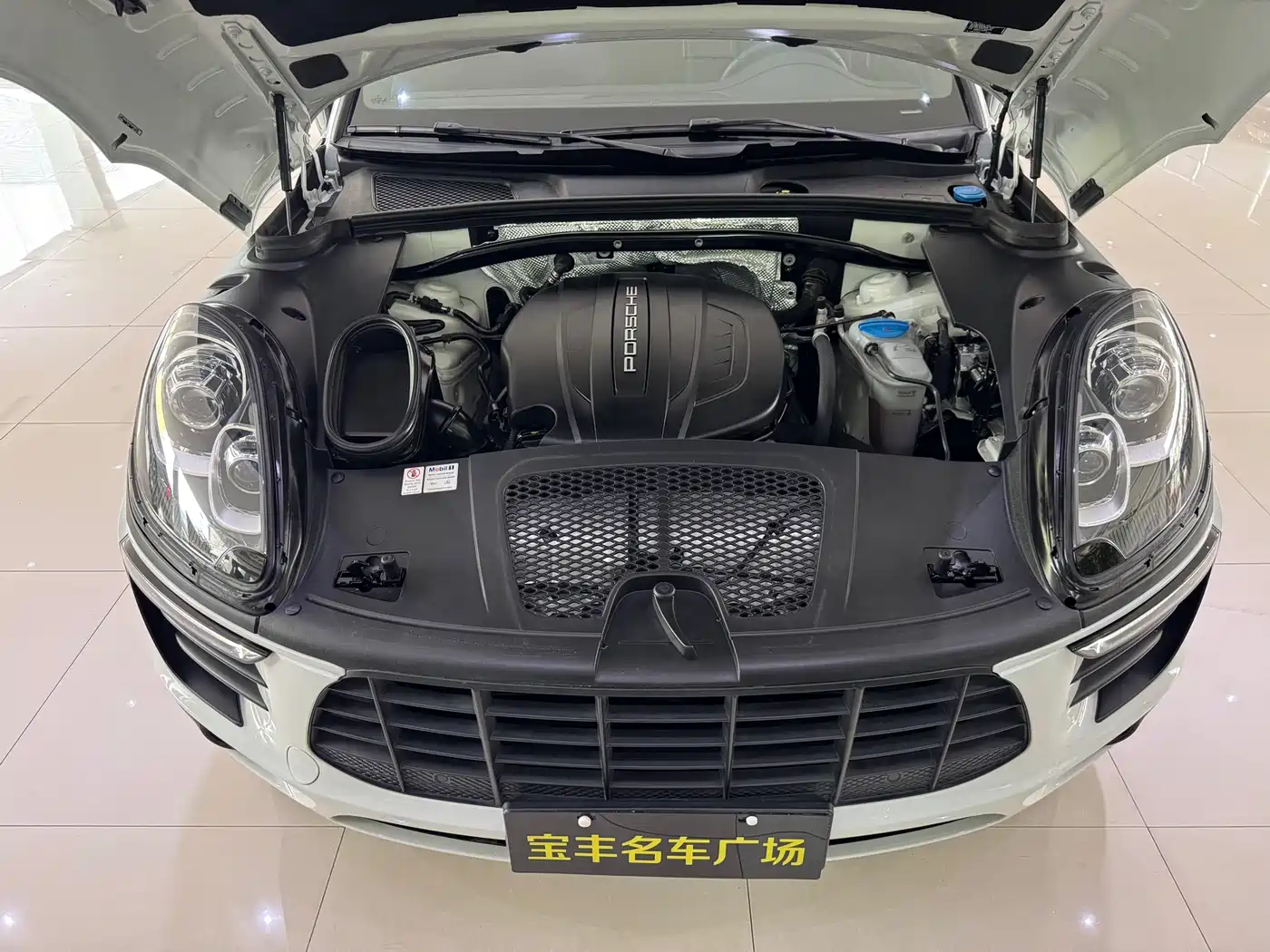 Porsche Macan 2017 Macan 2.0T фото 17