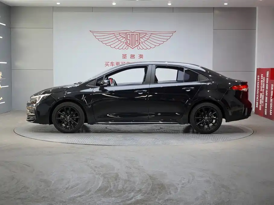 Toyota Levin 2024 Smart Hybrid 1.8L Knight Edition фото 2