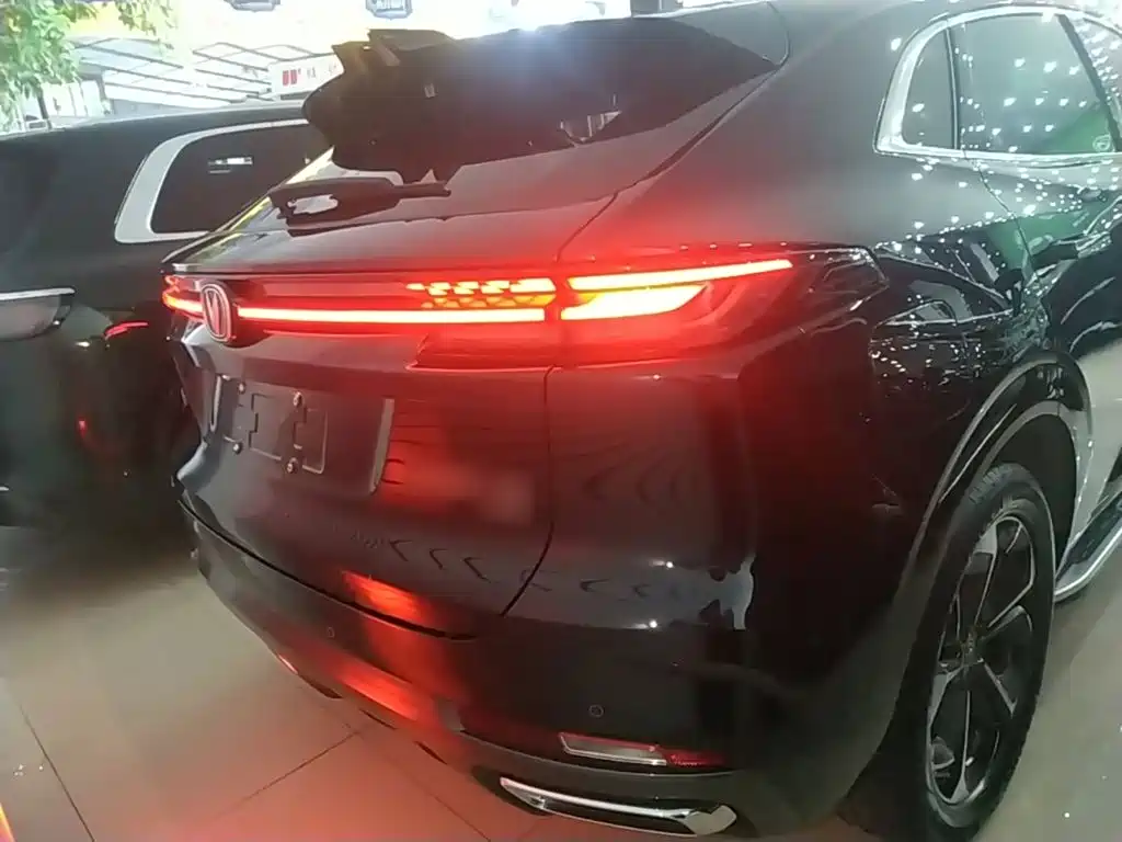 Changan UNI-K iDD 2022 2022 Blue Whale iDD 130km 1.5T Excellence