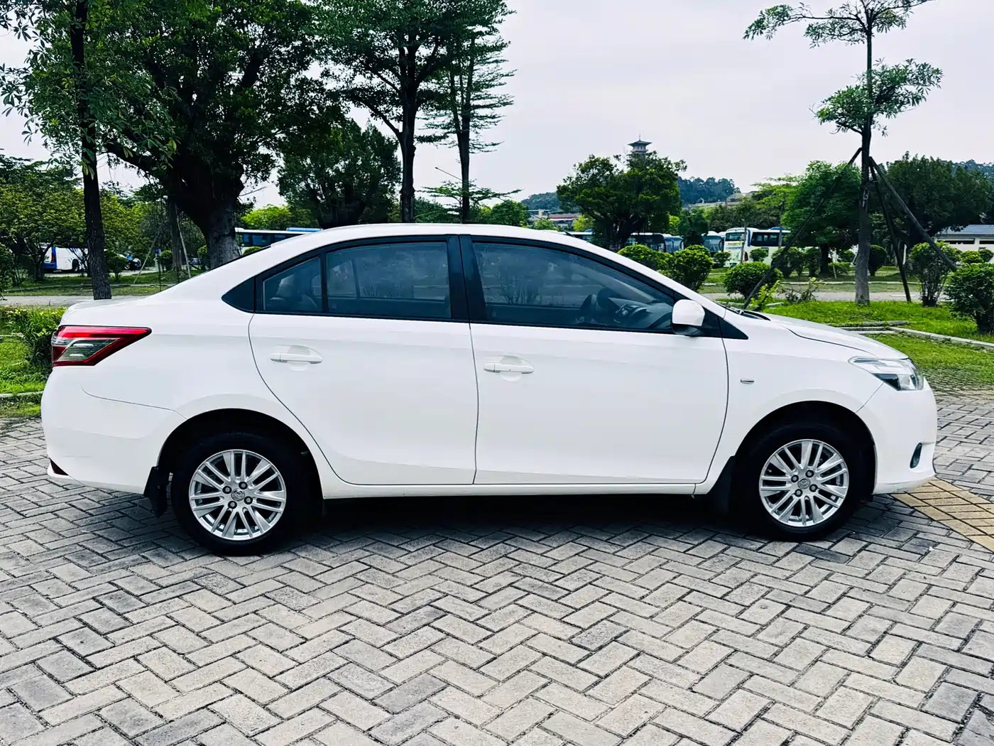Toyota Vios 2016 1.5L Automatic Zhi Zhen Xing Yao Edition фото 20