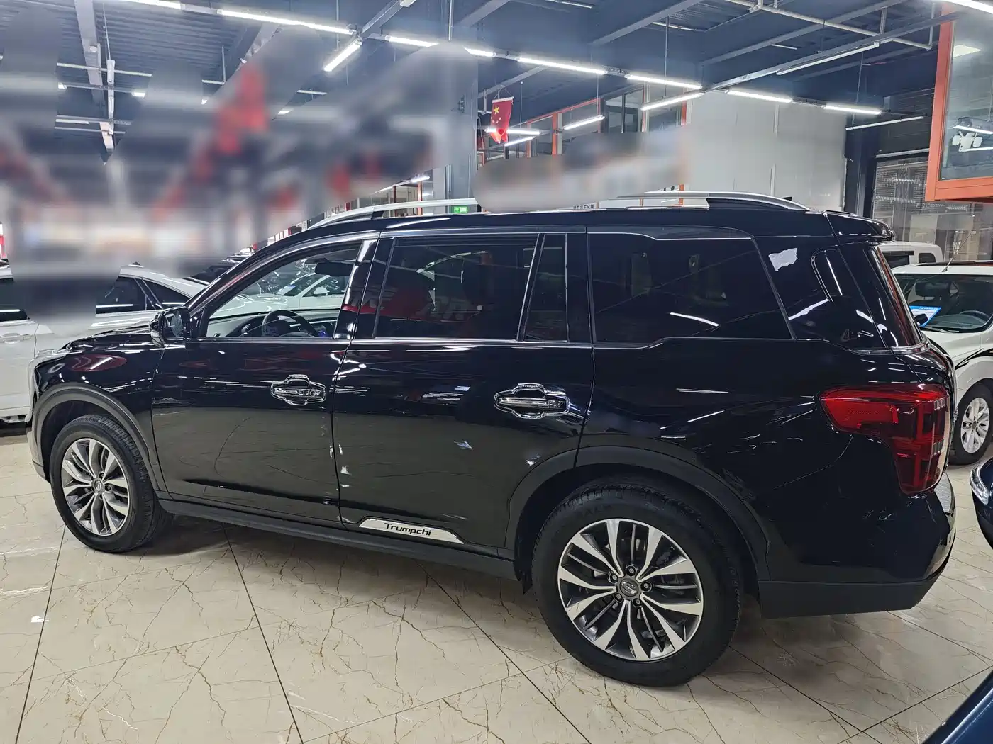 GAC Trumpchi Trumpchi GS8 2017 320T AWD Luxury Smart Connect (7-Seater) фото 6